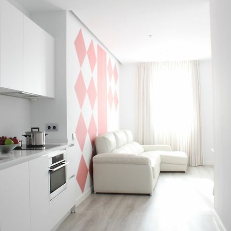 Life Apartments Santo Rey Seville Exterior photo
