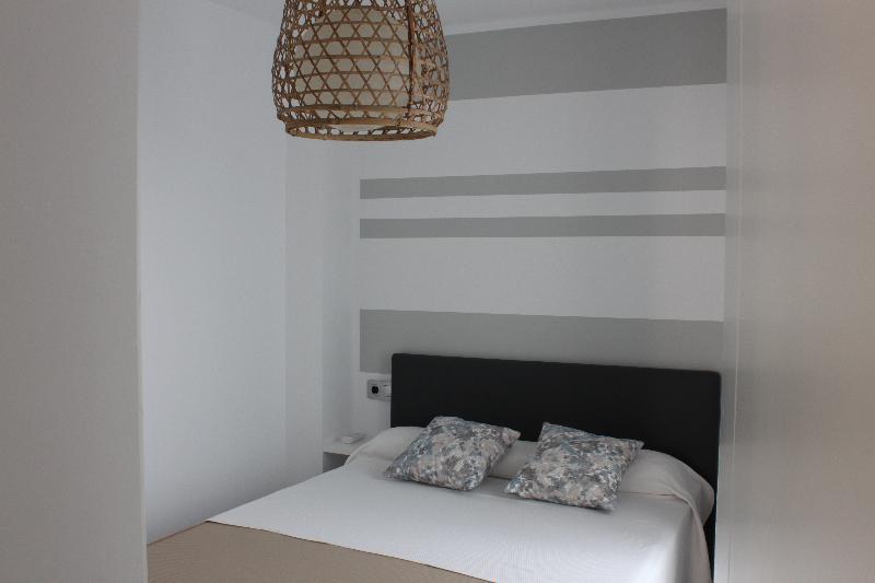 Life Apartments Santo Rey Seville Exterior photo