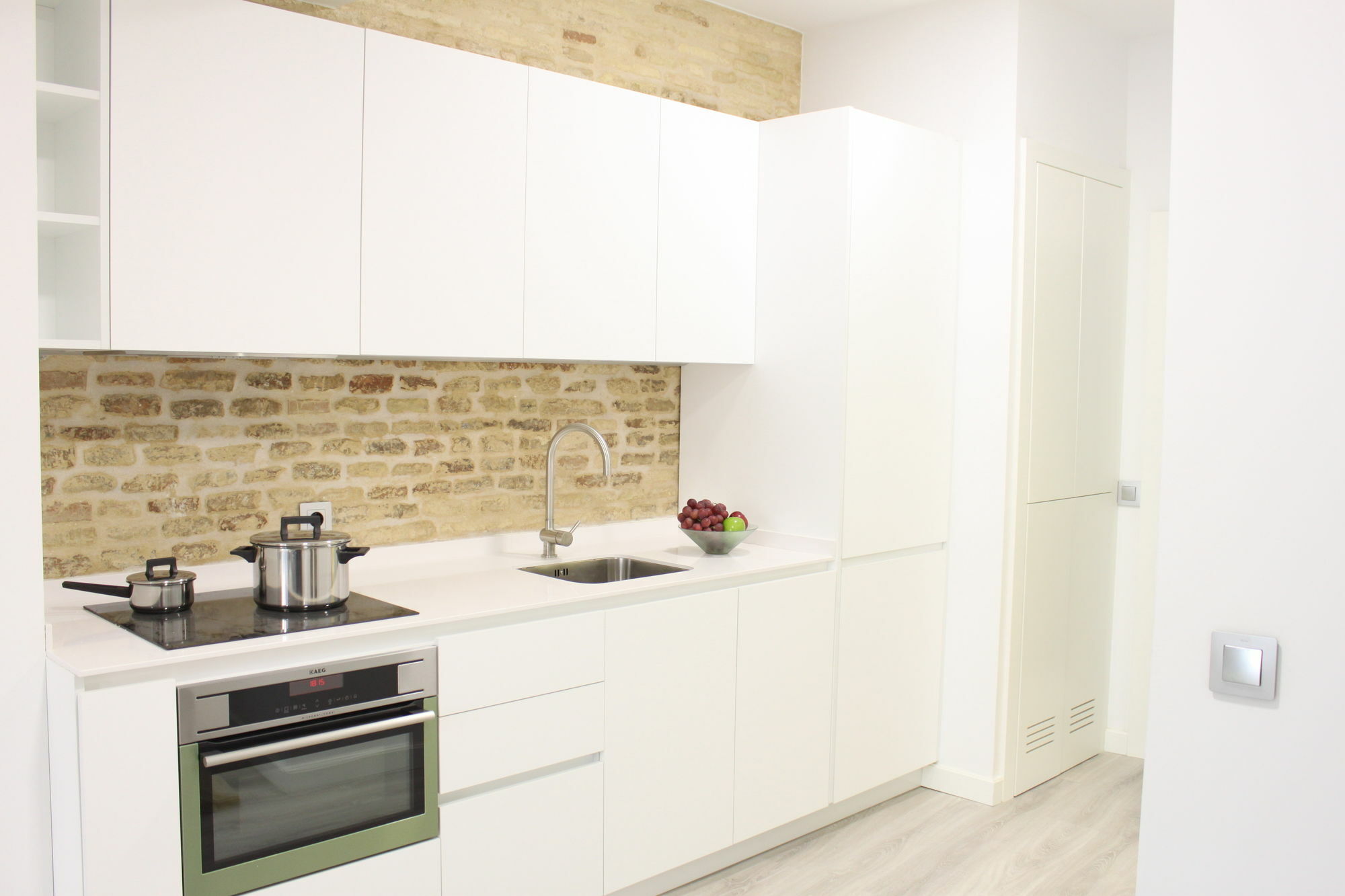 Life Apartments Santo Rey Seville Exterior photo